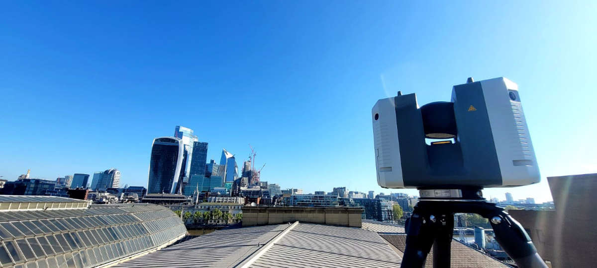 Alex - RCT - Roof top views over London