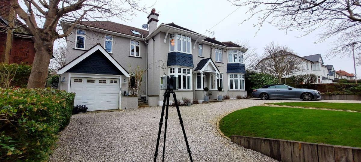 Alex in Essex - large resi & scanner